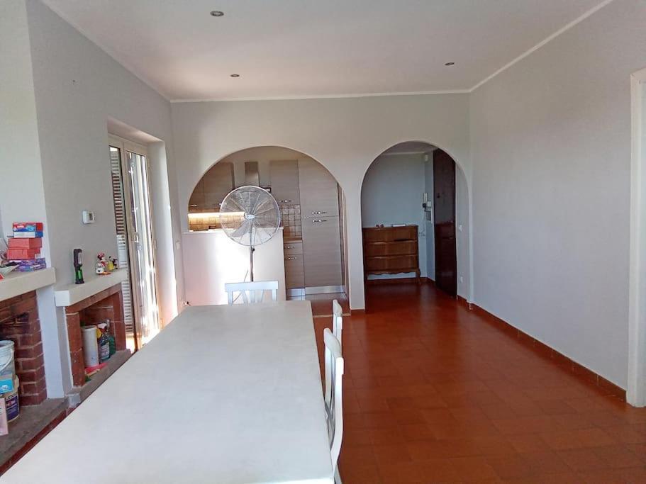 Appartamento Luminosissimo Con Vista Panoramica Marina di Cerveteri Luaran gambar